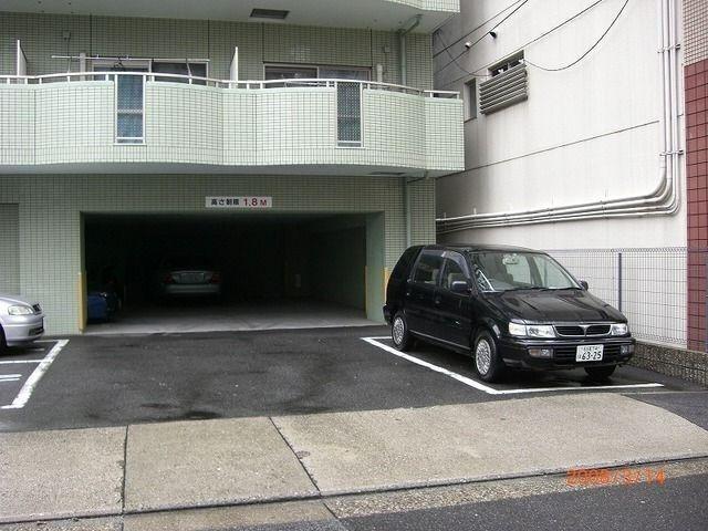 第13オオタビル（401） 駐車場