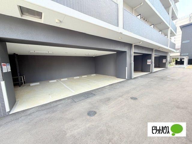 ディアレイシャス名古屋大須通（205） 駐車場