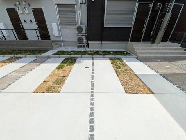 epis 広田（201） 駐車場