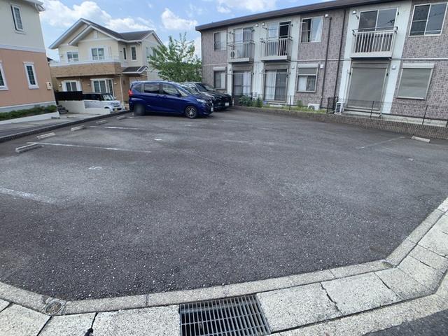 パセオみどり（101） 駐車場