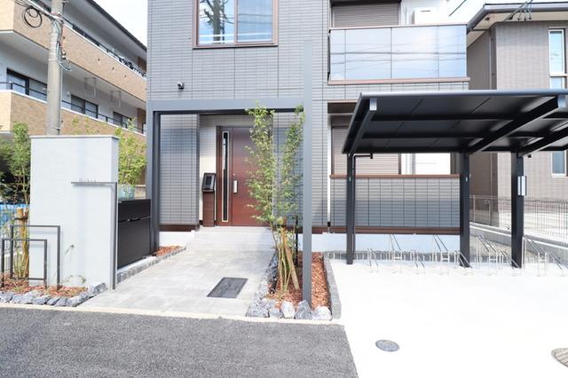 Urbana（102） エントランス