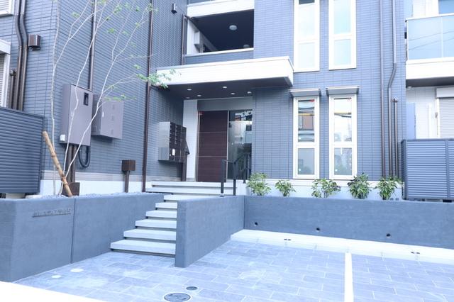 セレスティア唐山町（103） エントランス