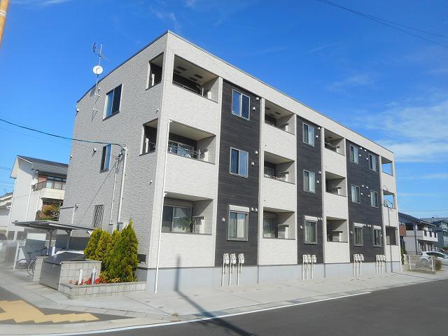 フィオーレ３０２（305） 外観