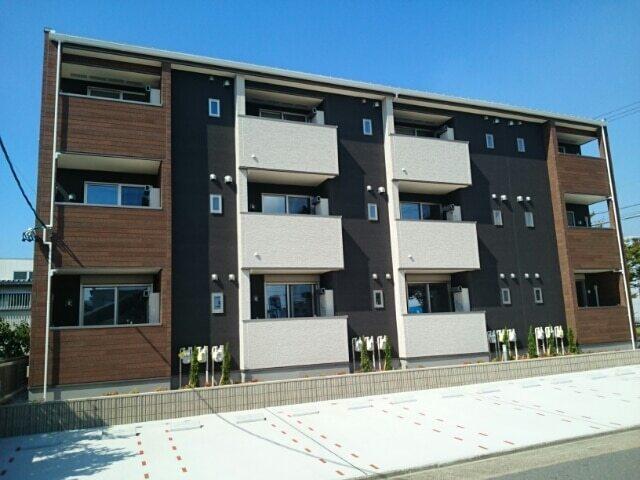 ＹＫ　ＰＬＡＣＥ（203） 外観