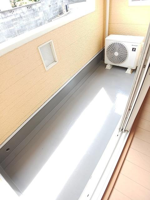 アビタシオン　シャンゼリゼ（101） バルコニー