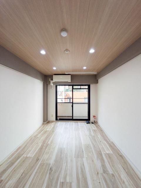 オレンジコート西心斎橋（403） 部屋画像