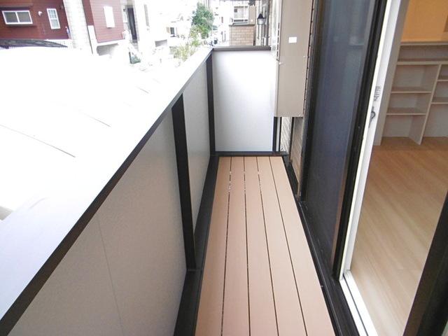 プチ　アングル（105） バルコニー