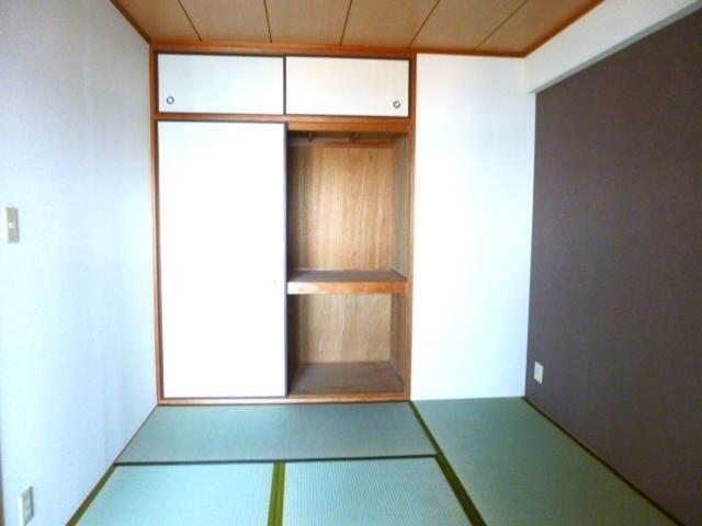 フローラ南館（507） 収納