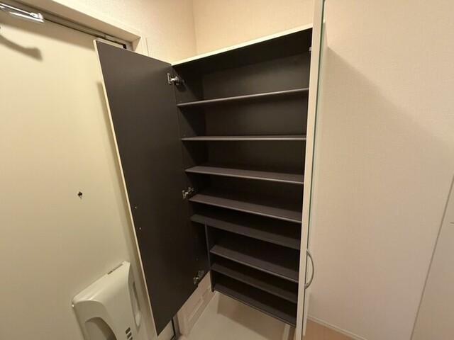 ボーセジュール（102） 収納