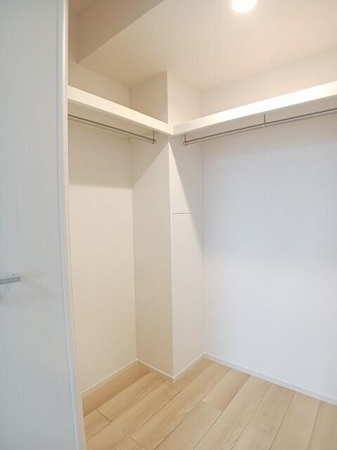 ポムドパン北花田（303） 収納