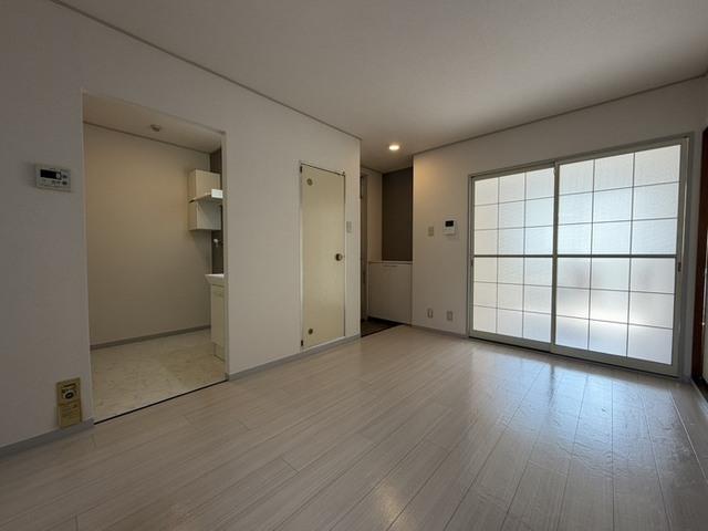 メュールパレ松本　Ⅰ（105） 室内