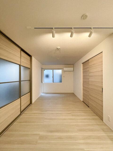 シュトラール鳳（102） 室内