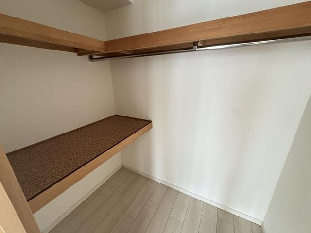 ロイヤルパークスなんば（0401） 収納