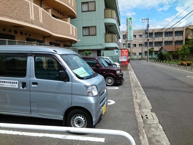 エテルノソ−レ（301） 駐車場