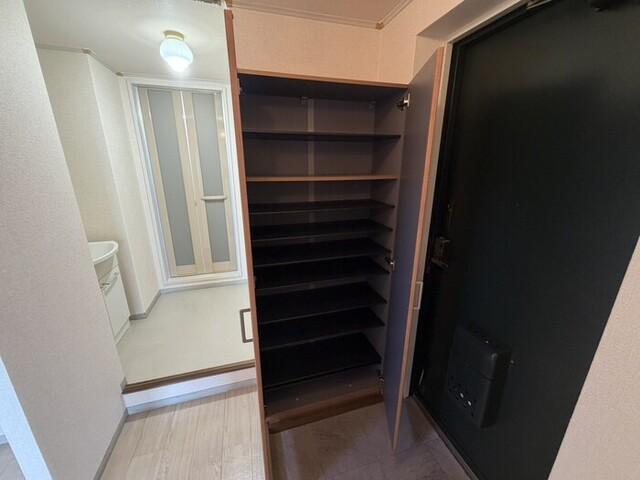 フラワーヒルまつもと（305） 収納