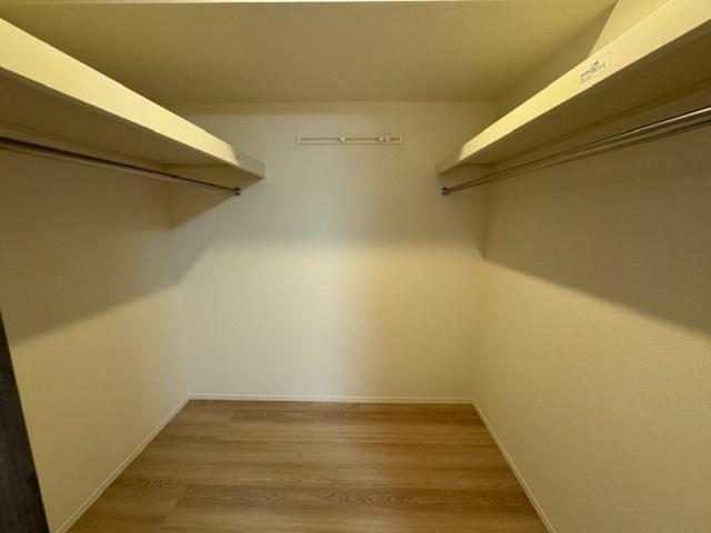 porte bonheur(ﾎﾟﾙﾄﾎﾞﾇｰﾙ)（102） 部屋画像