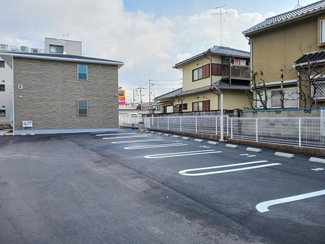 ショコラⅢ（202） 駐車場