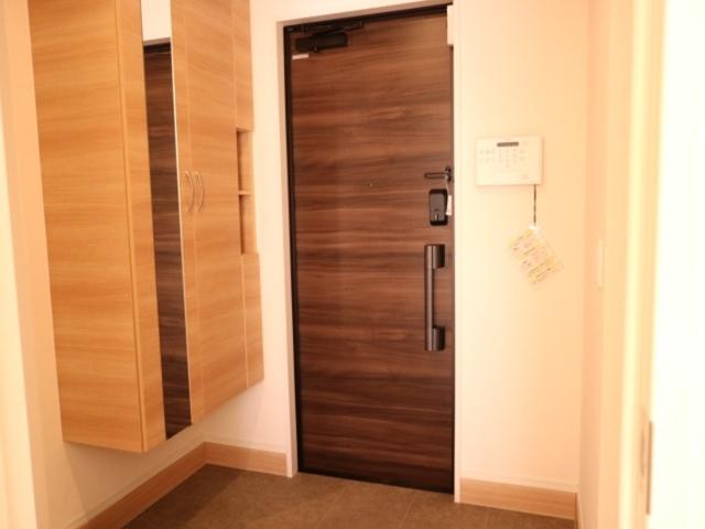 エフォーリア（101） 玄関