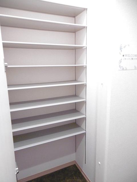 ファミール タカゼン　Ｗ棟（202） 部屋画像