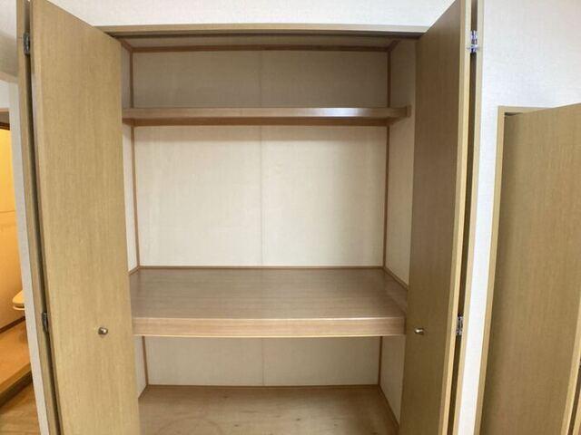 グリーンセゾン（103） 収納