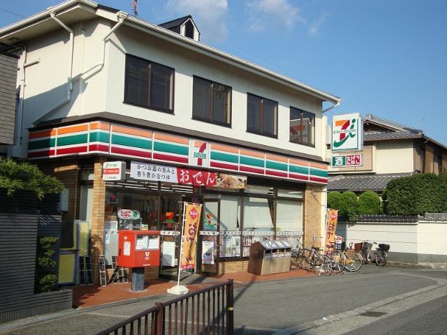 セブンイレブン堺日置荘北町店：605m
