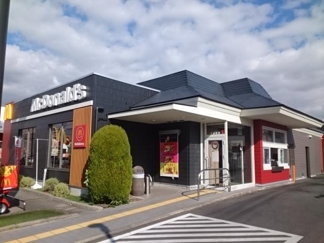 マクドナルド様：1000m