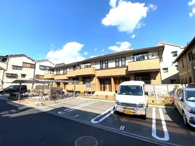 アデレード（105） 外観