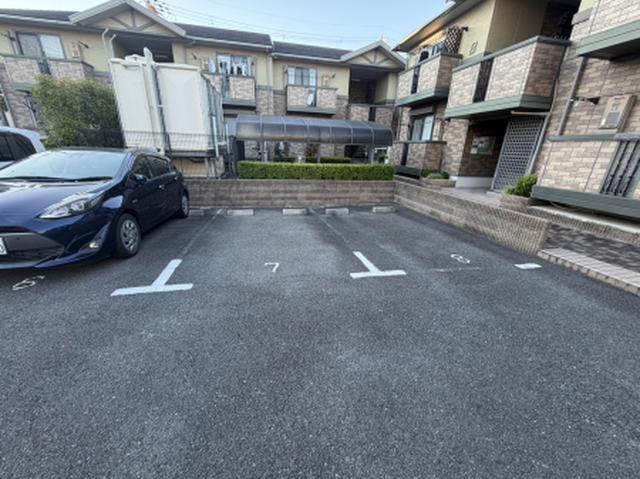 サンフェルティ　Ｂ棟（105） 駐車場