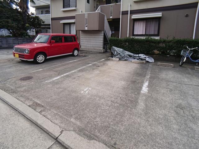 セジュール深井　Ⅰ（201） 駐車場