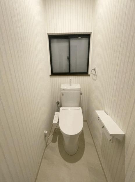 大阪市住吉区遠里小野7丁目　　中古戸建 トイレ