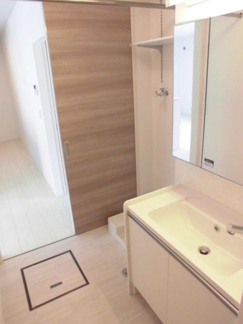 Ｄ-ｒｏｏｍ東札幌（101） 洗面