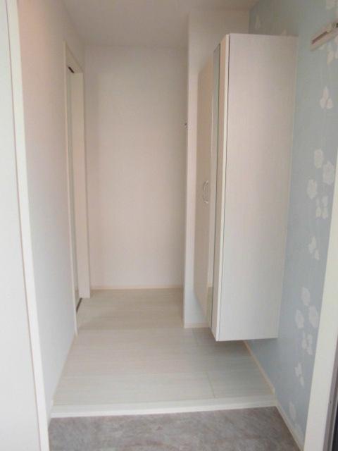 Ｄ-ｒｏｏｍ東札幌（101） 玄関