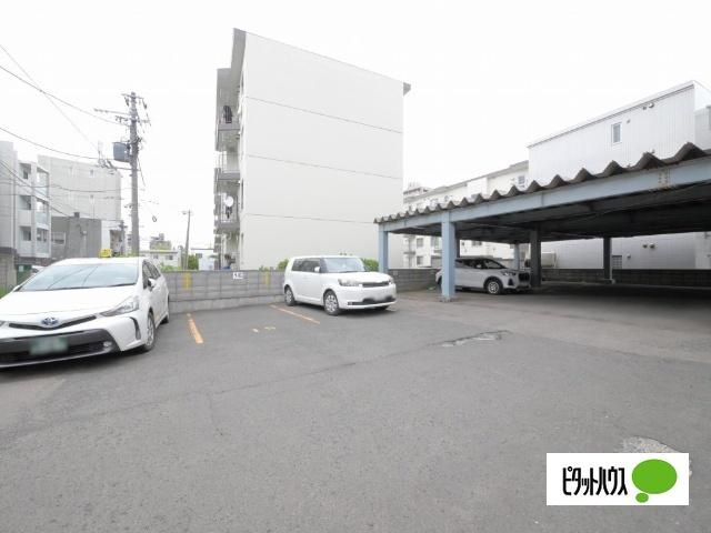 シンシア平岸（602） 駐車場