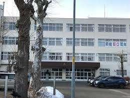 札幌市立東栄中学校：1227m