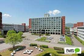 私立札幌大学：2483m