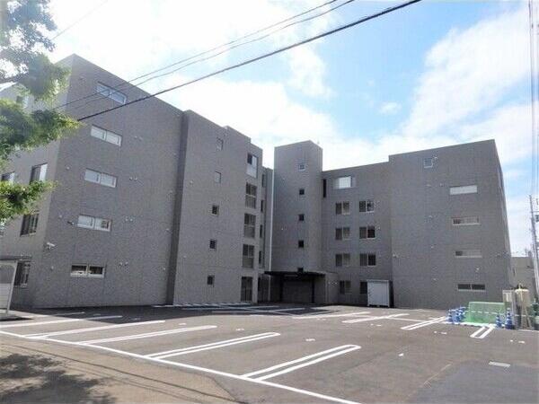 GRANVIA白石 外観