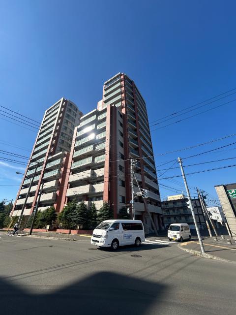 ライオンズ南郷ステーションマークス　イースト棟 物件画像