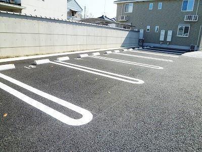 カーサ・ドマーニＢ（202） 駐車場