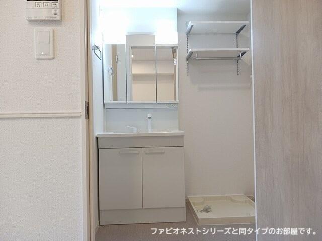 グッドモーニングサン　Ａ（103） 洗面