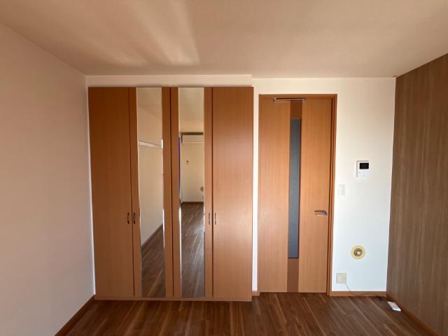 シャイニング　レジデンス 部屋画像