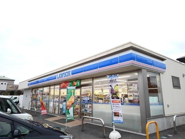ローソン筑西直井店：800m