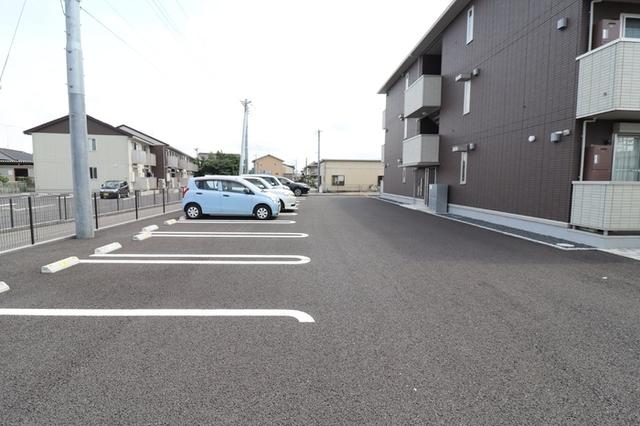 Marigold（201） 駐車場