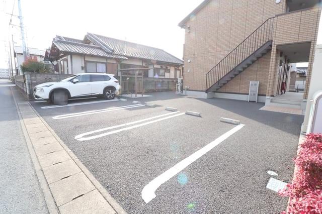 ＯＡＫ(オーク)（102） 駐車場