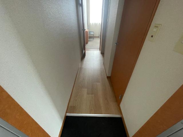 函館市湯川町アパート 玄関