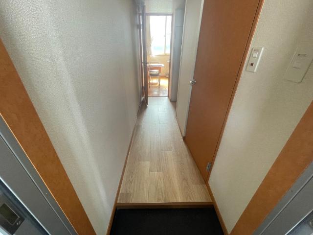 函館市湯川町アパート 玄関