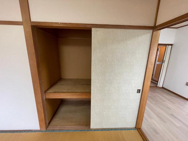 北斗市久根別アパート 収納