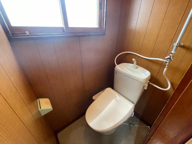 函館市美原アパート トイレ