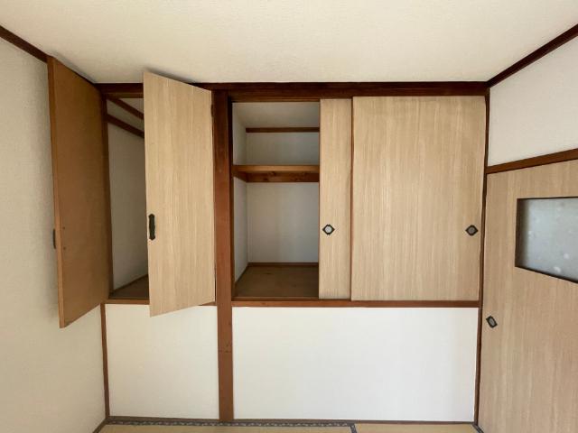 函館市堀川町アパート 収納