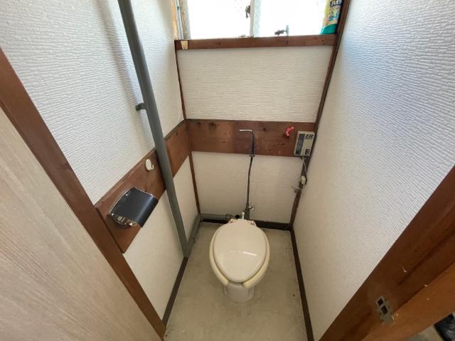 函館市堀川町アパート トイレ