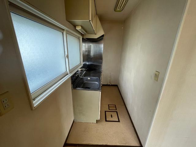 函館市美原アパート キッチン